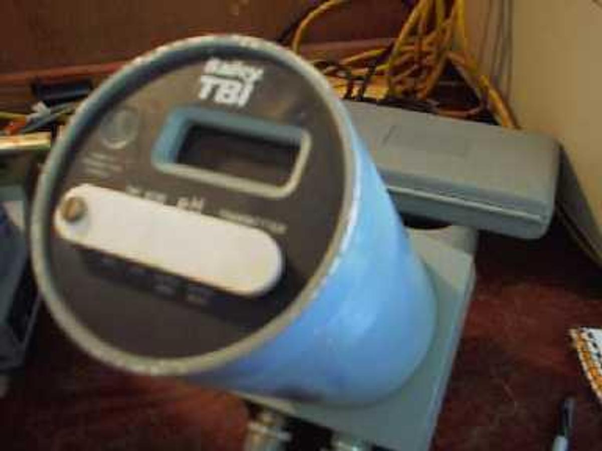 Used BAILEY TBI TWO WINE PH TRANSMITTER MODEL TB417 PAT NO 4