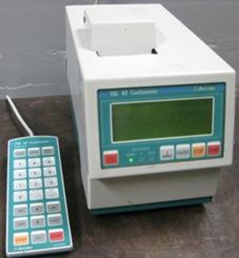 Used QTY. 1. METROHM 756 KF COULOMETER WITH 756 KF COULOMETER KEYBOARD NO: 6.2130.040
