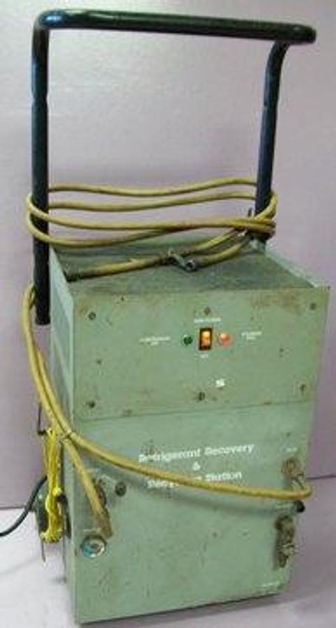 Used QTY. 1. COOL TECH AC 600 ROBINAIR