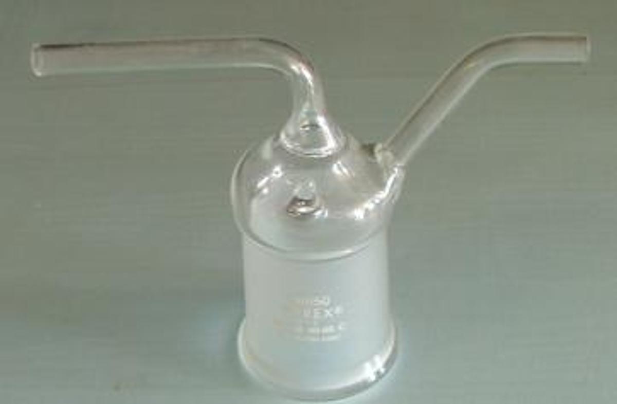 Used QTY. 1. PYREX: BOILING CAP 2 NECKS TS40/50 ASTM 40-60C NO. 31760-125C
