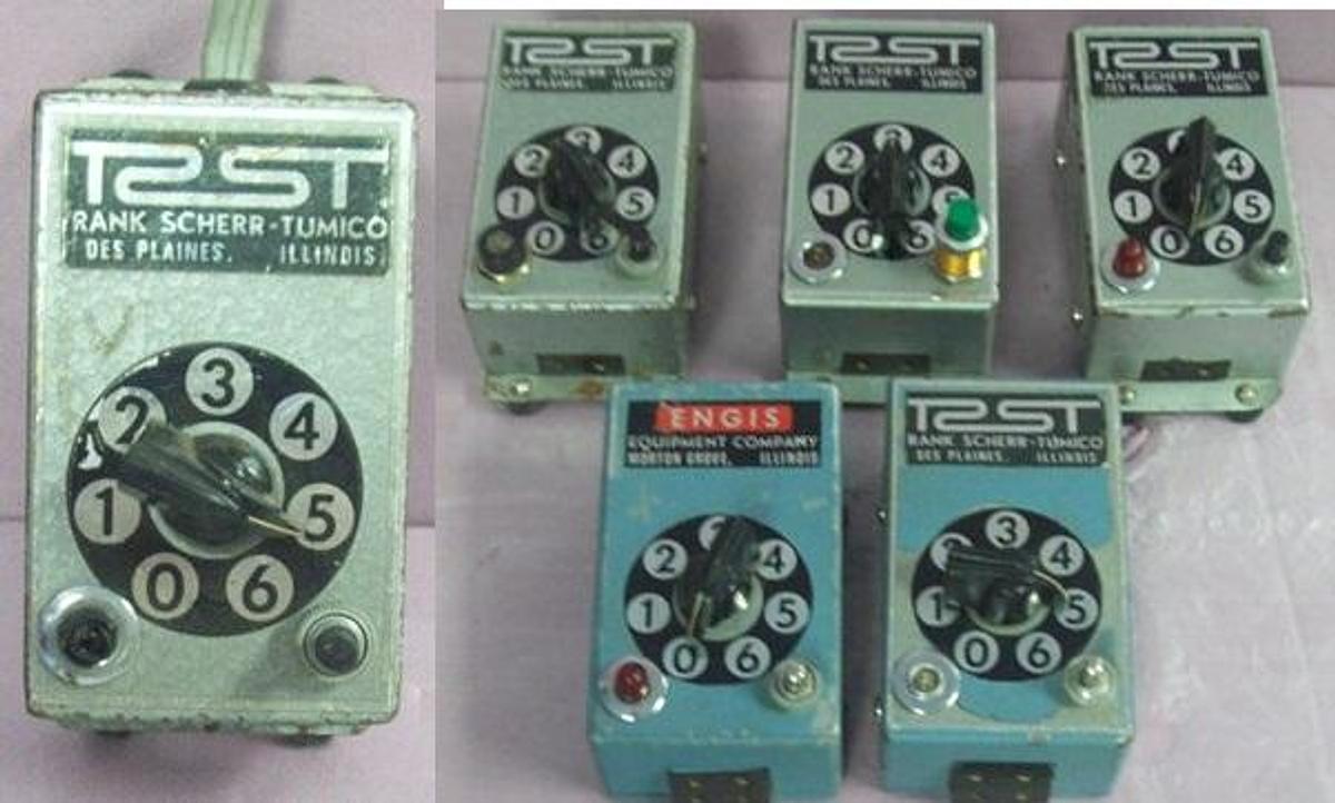 Used QTY. 6. RST / RANK SCHERR-TUMICO VARIABLE OUTPUT SWITCH