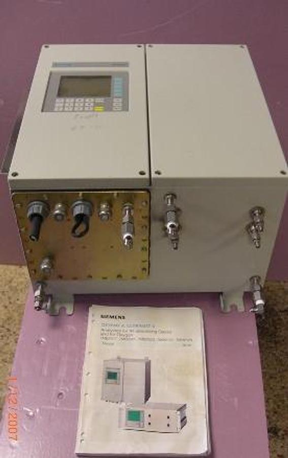 Used SIEMENS OXYMAT 6F ANALYZER FOR IR ABSORBING GASSES AND FOR OXYGEN. 7MB2011-ICA01-OAA1