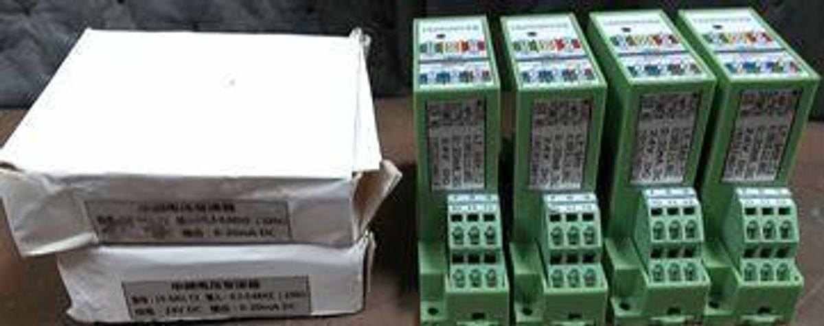 Used ZHEJIANG LIYUAN ELECTRIC SINGLE-PHASE AC VOLTAGE TRANSMITTER / TRANSDUCER MODEL: LY-SAV-T2