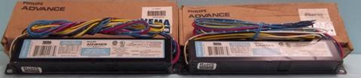 Used QTY. 2. PHILLIPS ADVANCE OPTANIUM IOP-3S32-SC PROGRAMMED START ELECTRONIC BALLAST