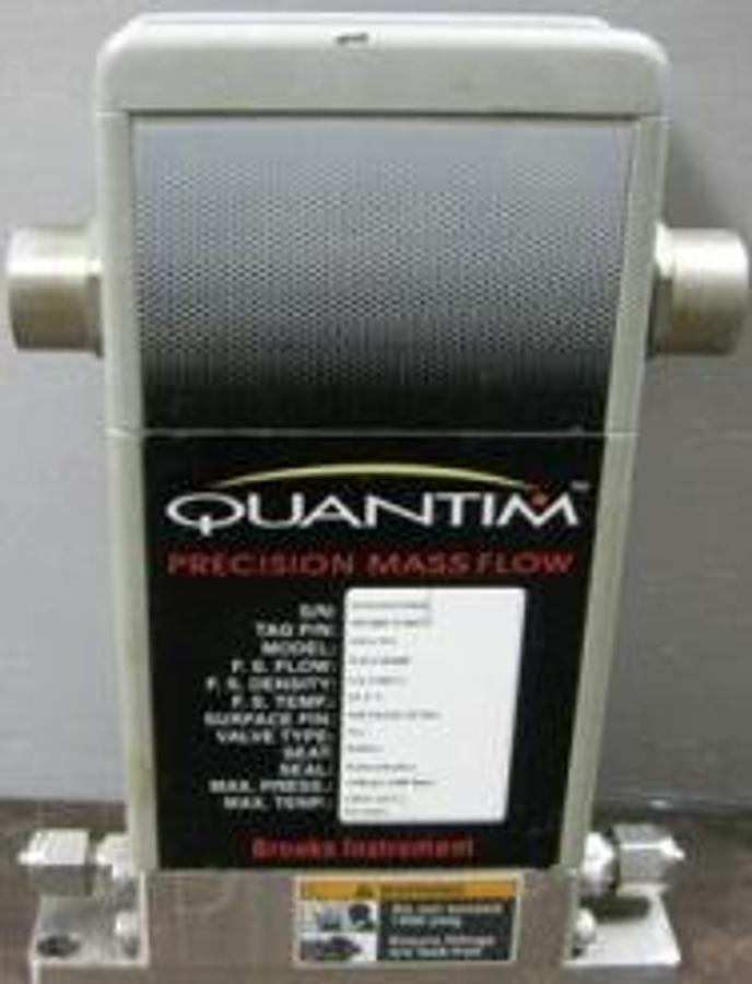 Used QTY. 1. BROOKS INSTRUMENT QUANTIM PRECISION MASS FLOW