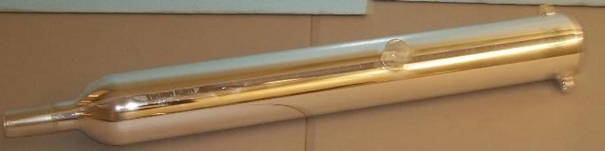 Used TOE PRE SILVERED GLASS VACUUM JACKED DISTILLATION PERFORATED PLATE