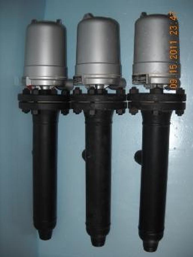 Used LIQUID LEVEL CONTROL MODEL 741-24-3