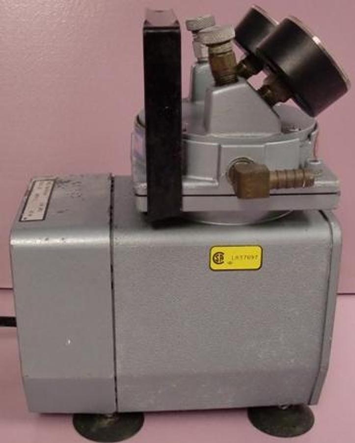 Used GAST DIAPHRAGM OIL LESS VACUUM PUMP / COMPRESSOR