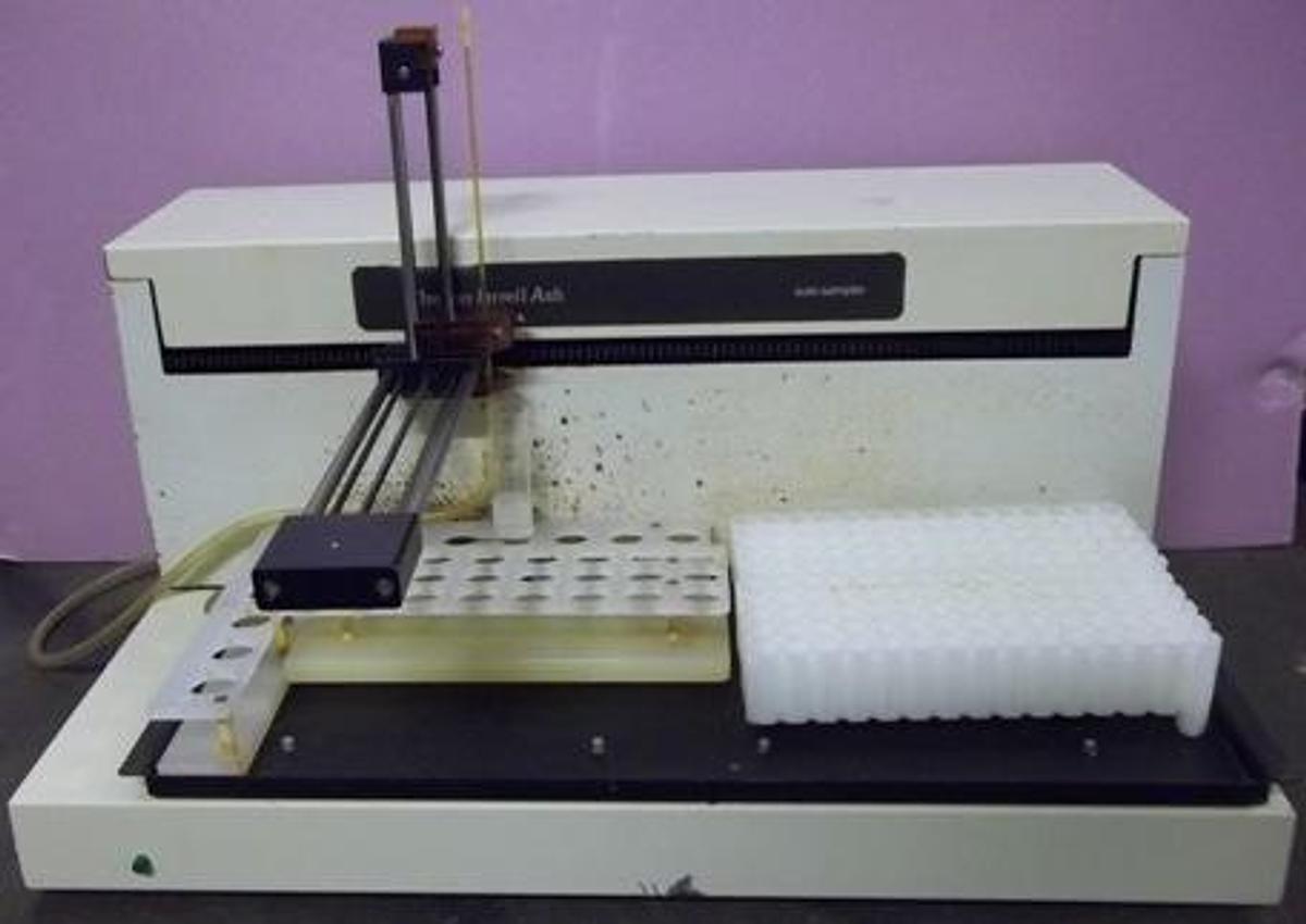 Used THERMO JARRELL AS 300 ASH AUTO SAMPLER
