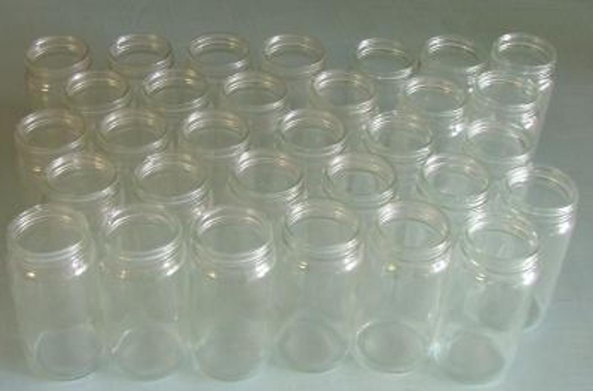 Used BOTTLES: CLEAR THREADED 250ML