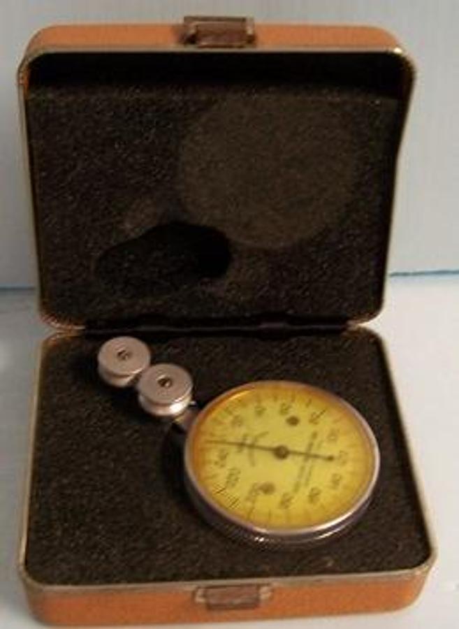Used QTY. 1. KIDDE-SIPP TENSOMETER TENSION METER 0-250 GRAMS MODEL# 1552-879 WITH CASE. .
