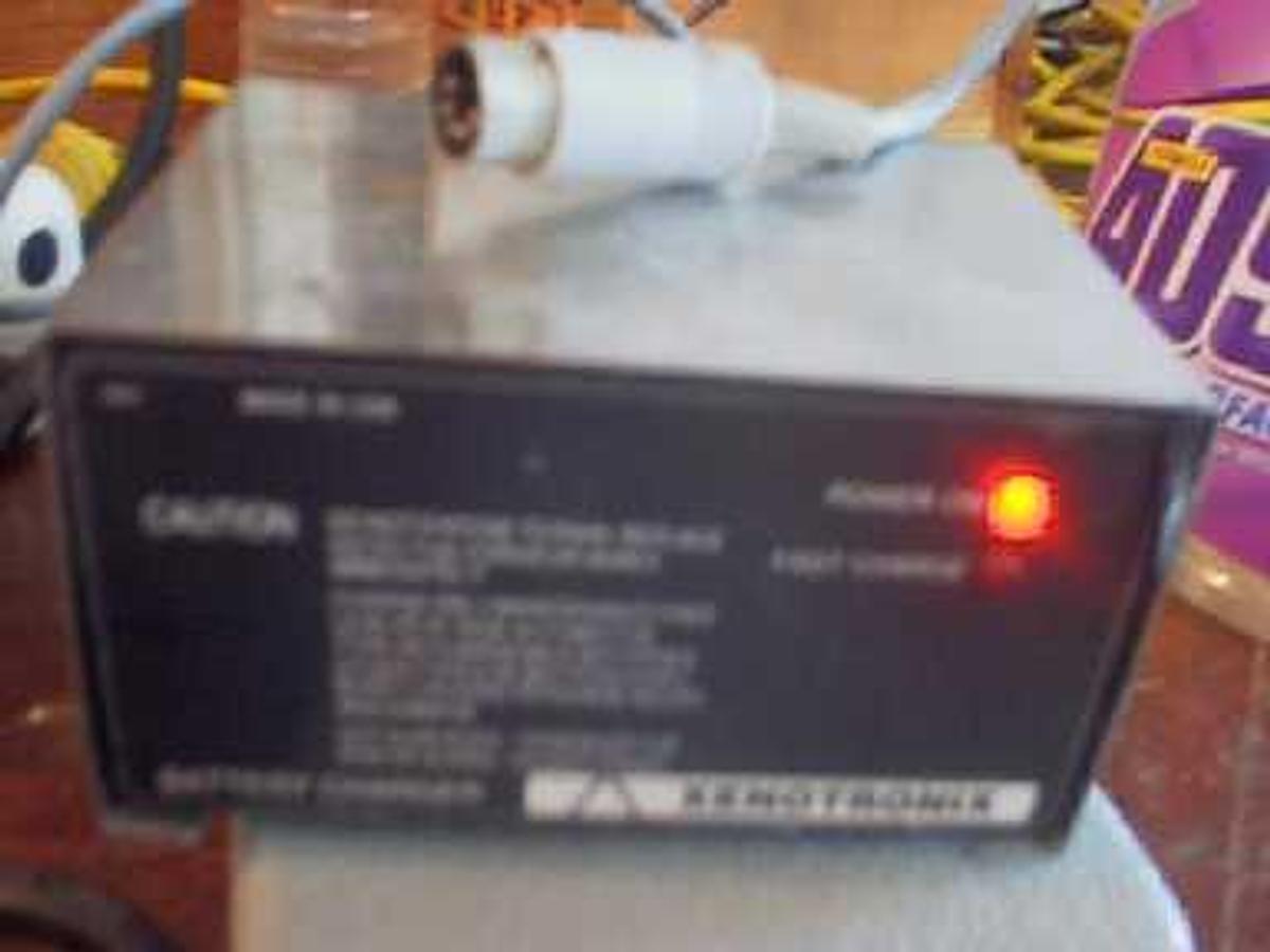 Used XENOTRONIX BATTERY CHARGER