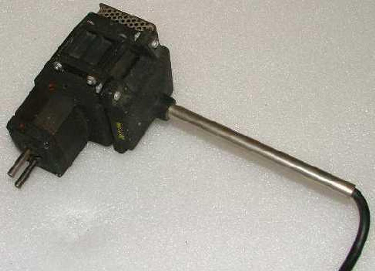 Used WILKENS-ANDERSON CO. WACO SUPREME DOUBLE SHAFT POWER STIRRER.