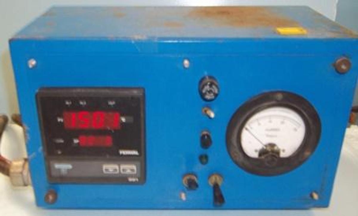Used QTY. 2. KEROSENE TEMPERATURE CONTROLLER. .