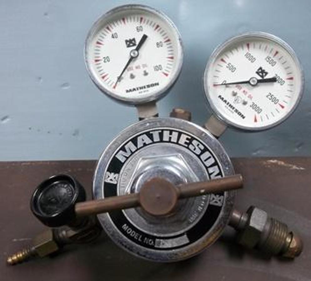 Used MATHESON REGULATOR