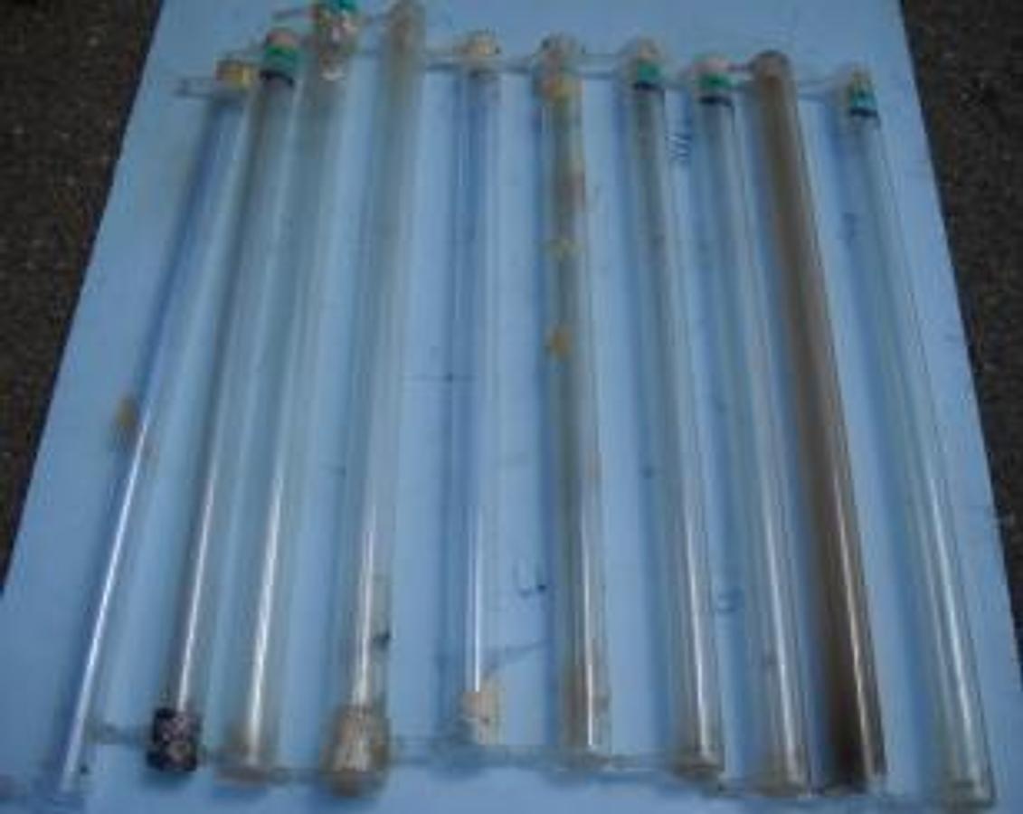 Used VACUUM GRADUATED GLASS COLUMNS WITH FLAT BOTTOMS TUBE INLET TUBE OUTLET ZERO TO 100.