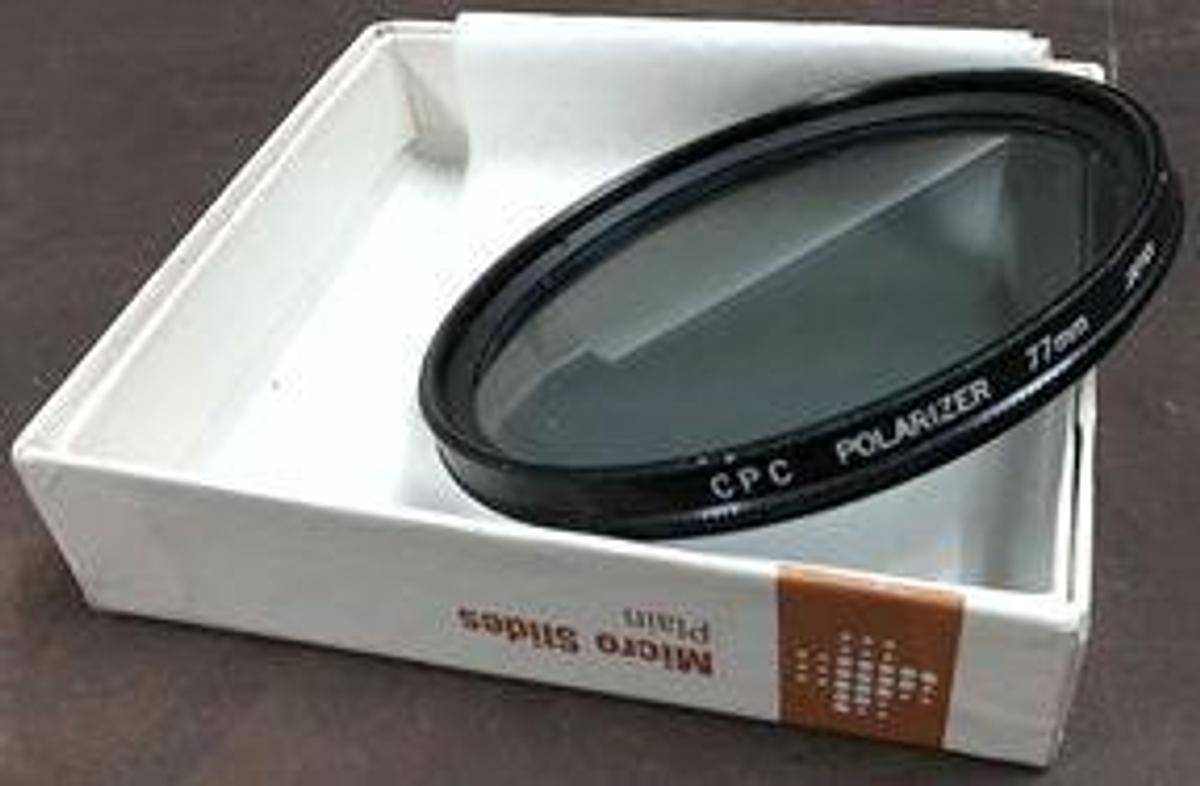 Used CPC POLARIZER 77MM LENS