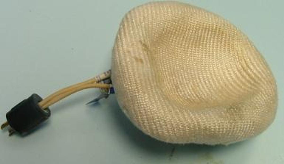 Used GLAS-COL HEATING MANTLE 6" DIA