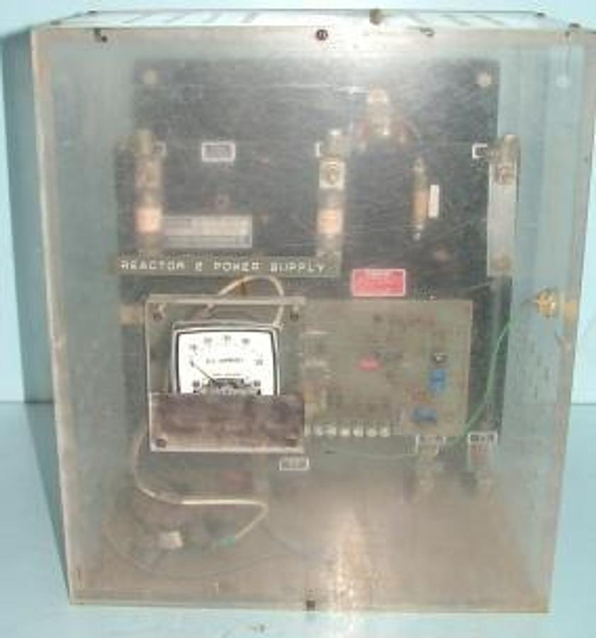 Used CURRENT TRANSFORMERS REACTOR POWER SUPPLY ENCLOSED IN CLEAR ACRYLIC CASE A-C AMPERES 0-50 MODEL 18EZ-2-50 #80318 240VAC 50A 0-FIRED/MA.