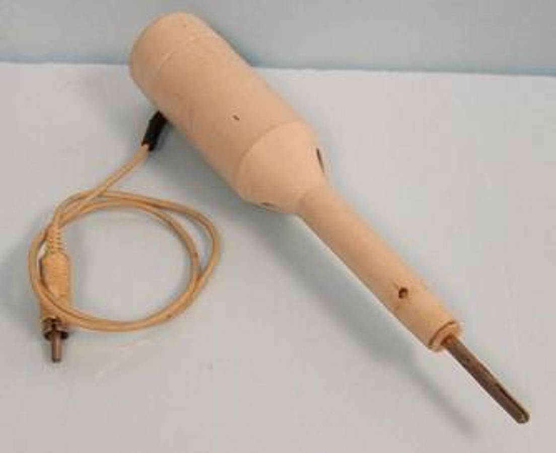 Used METTLER DV 70 TITRATOR STIRRER.