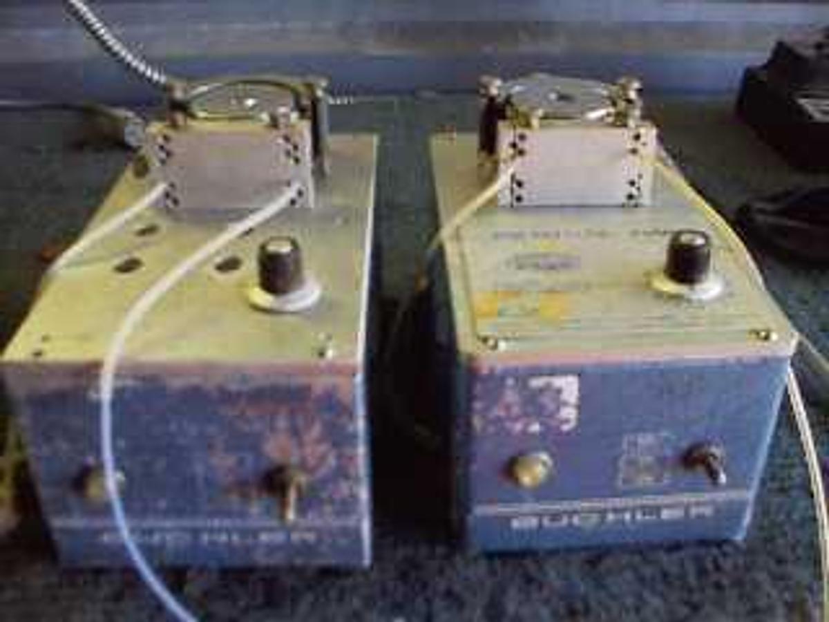 Used QTY. 2. BUCHLER POLYSTATIC PUMPS. ONE WORKS THE ONE DOES NOT IT IS for PARTS ONLY. (uth02.jpg) To see a picture of this lab equ.
