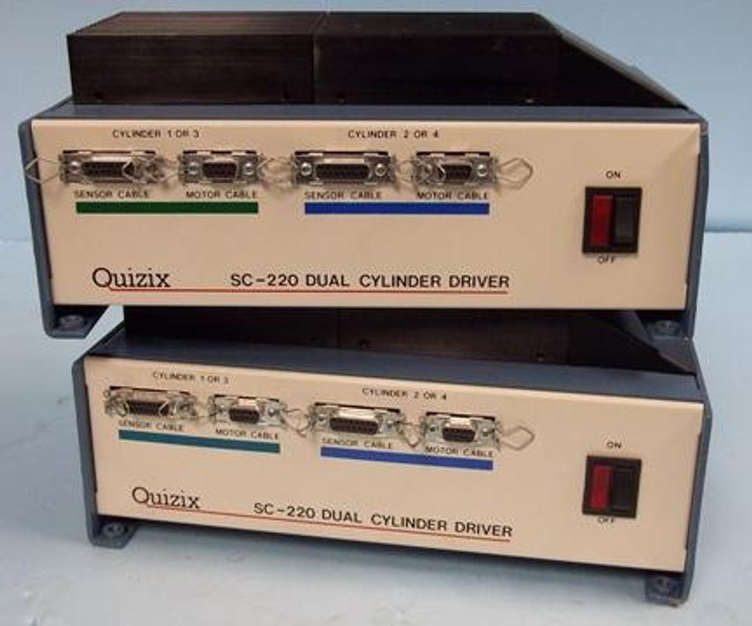 Used QTY. 2. QUIZIZ DUAL CYLINDER DRIVER MODEL: SC-220 SERIAL: 219 VERSION: 2B-F NO POWER.
