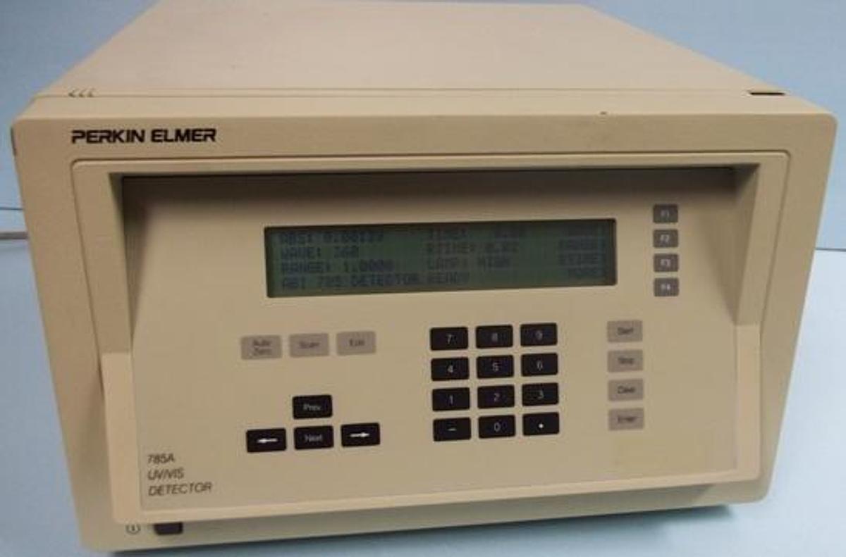 Used PERKIN ELMER UV/VIS DETECTOR MODEL: 785A / CONRAD SERIAL: 79606149