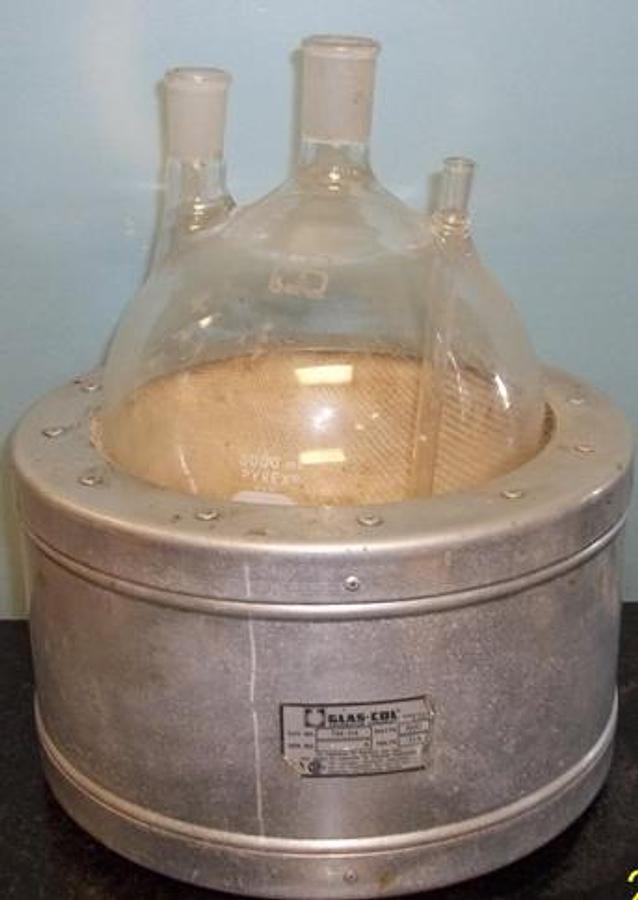 Used QTY. 1. GLAS-COL HEATING MANTEL 5000ML CAT# TM-114 WATTS: 600