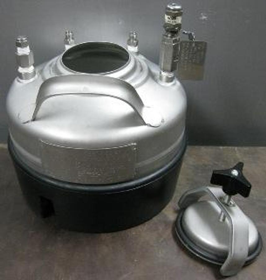Used QTY. 1. ALLOY PRODUCTS CORP. UM CERTIFIED PRESSURE VESSEL