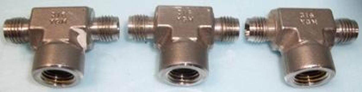 Used QTY. 3. SWAGELOK T'S 316 YGM