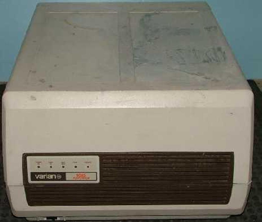 Used VARIAN 9065 POLYCHROM SYSTEM I.D. NO. 9065-0700