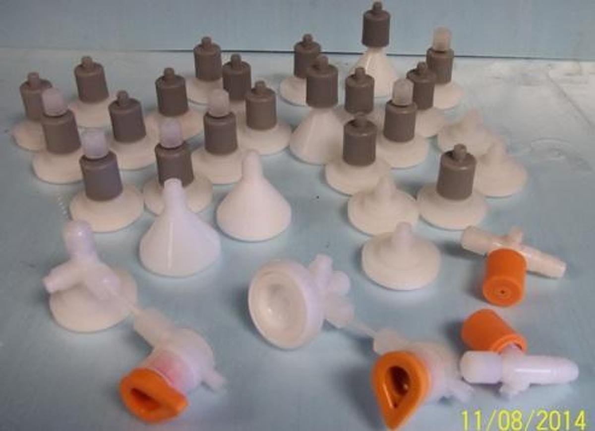 Used LOT VARIOUS PARTS AND FITTINGS FOR MDS 2100 CARROUSEL MDS 2100 MICROWAVE.