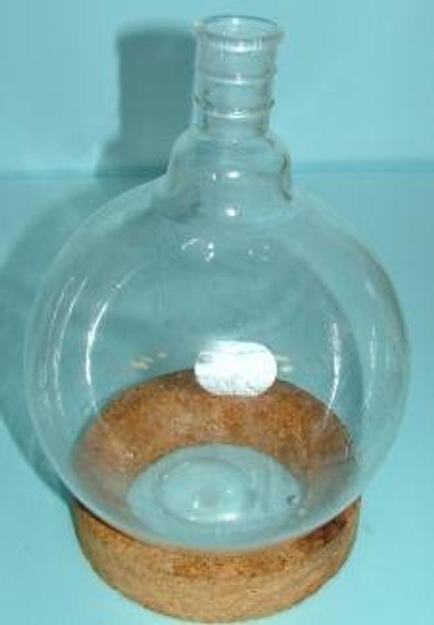 Used 2000ML ROUND BOTTOM COLLECTING FLASK W/ 24/40 FEMALE TOP.