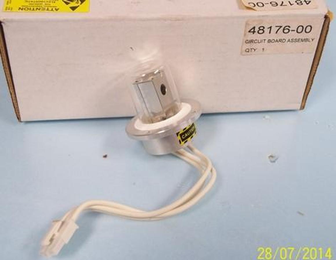 Used HAMAMATSU ULTRA VIOLET BULB PART. NO L4505-54.