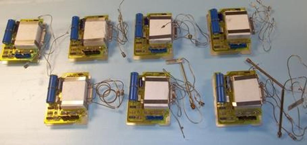 Used QTY. 7. HEWLETT PACKARD CARD FOR 5890 GAS CHROMATOGRAPH 05890-60040 DIV 43 REV E .