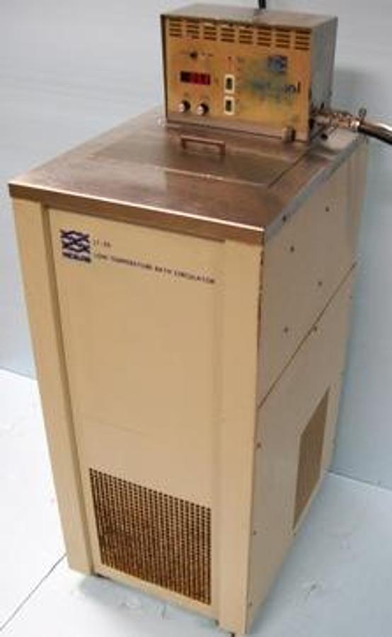 Used NESLAB-LOW TEMPERATURE BATH CIRCULATOR SERIAL# J95005306