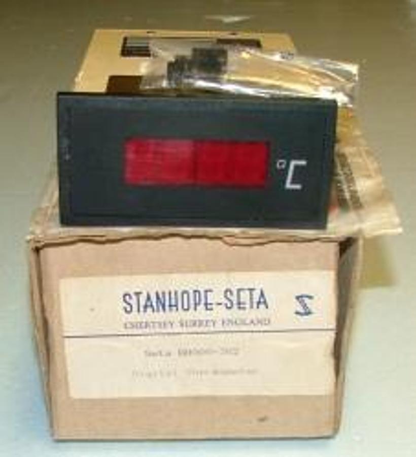 Used STANHOPE-SETA 88000-302 DIGITAL THERMOMETER P/N: 84 202-080