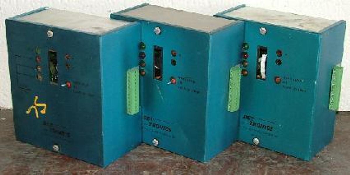 Used QTY. 3. DET TRANSIC FLAME SAFEGUARD CONTROLLER MODEL R9005P 5001