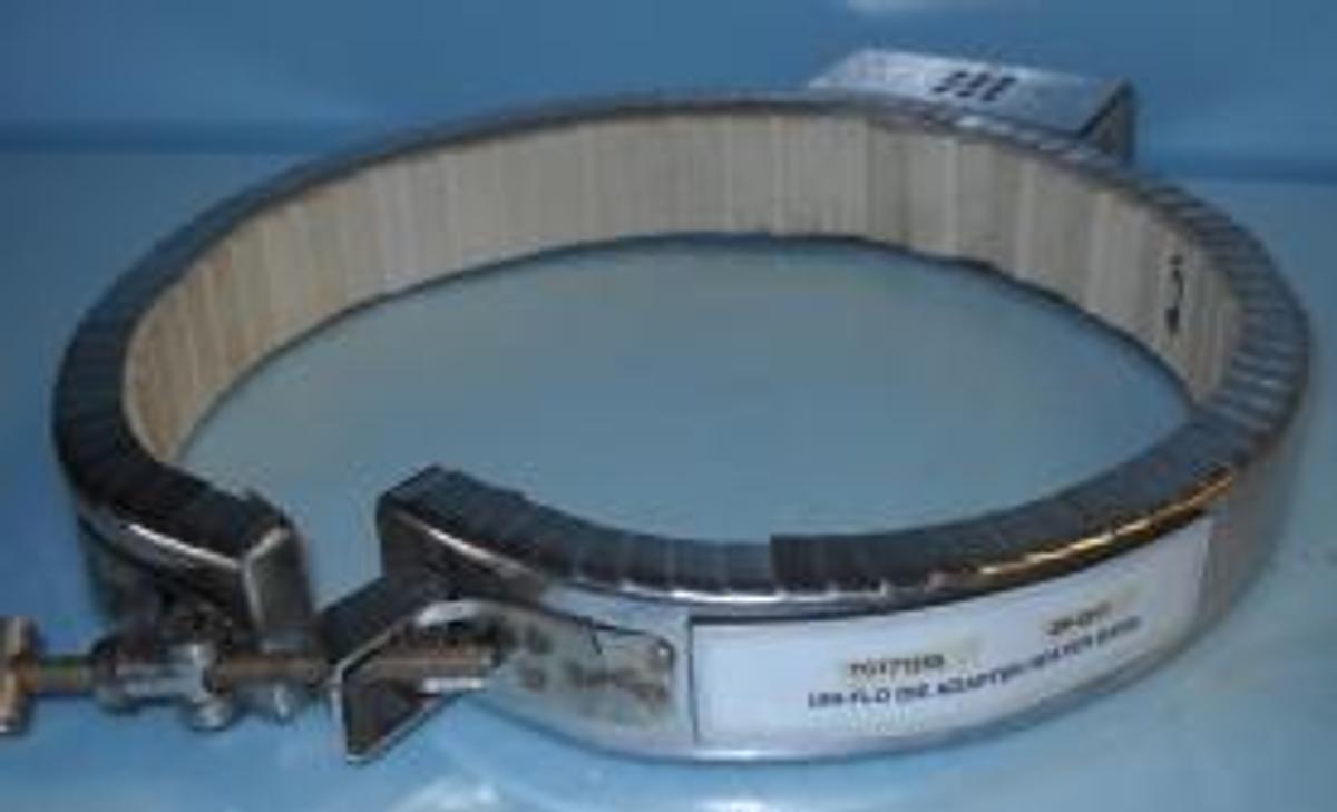 Used QTY. 1. TEMPCO ELECTRIC HEATER CORP. UNI-FLO DIE ADAPTER HEATER BAND TC 171254 2B-02-F OMEGA ISLAND PARK N.Y. C-14504 900W- 480V 4 X 6 X 2 5/8.