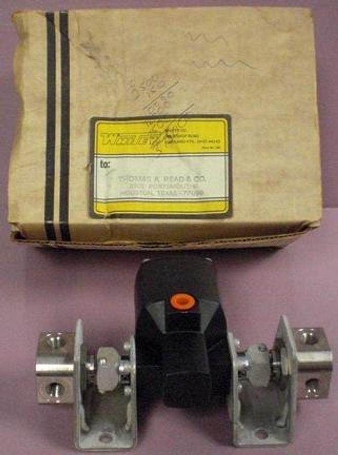 Used QTY. 1. WHITEY PNEUMATIC AIR ACTUATOR FOR 60 SERIES VALVE