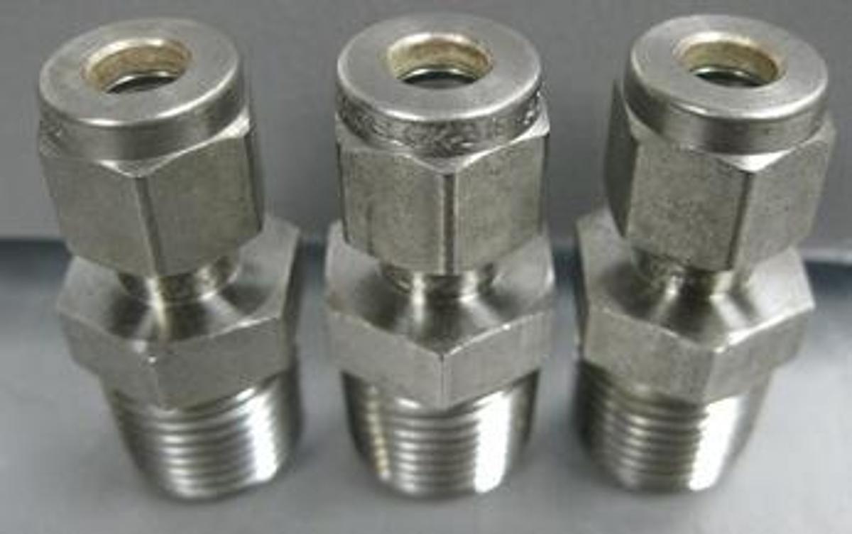 Used QTY. 3. SWAGELOK 3/8" T14