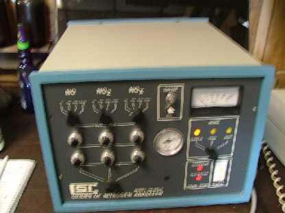 Used QTY. 1. CSI OXIDES OF NITROGEN ANALYZER MODEL NA 510-2. .