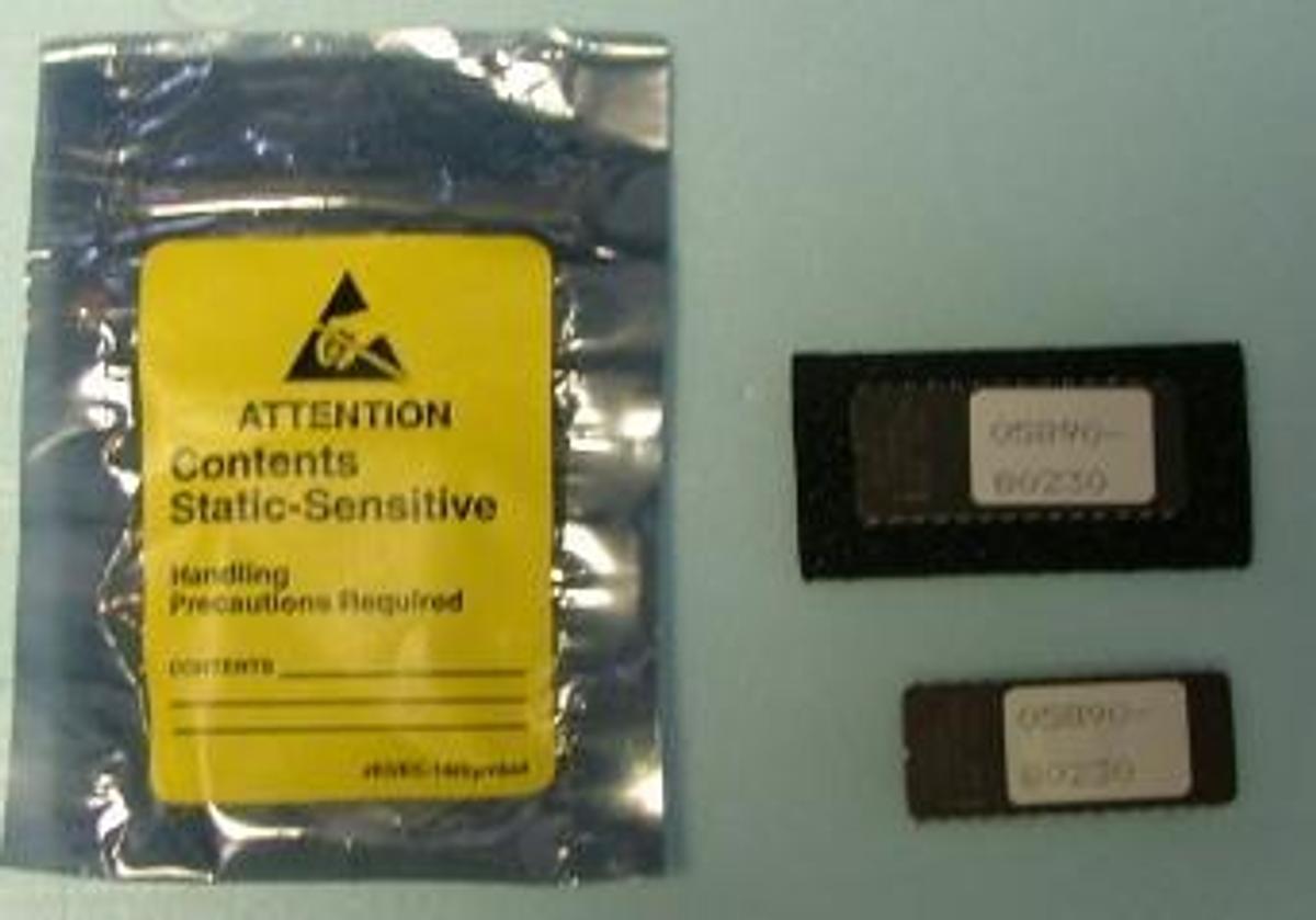 Used HEWLETT PACKARD H UPGRADE CHIP MODEL: 05890-80230