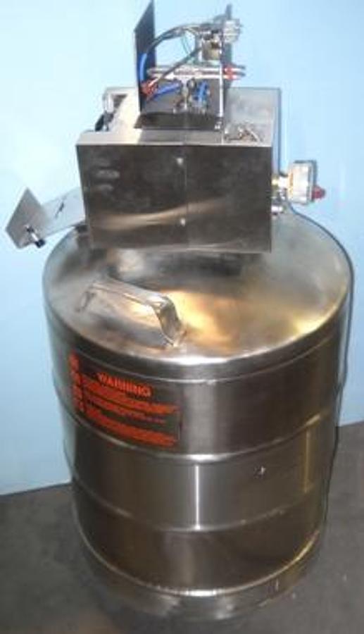 Used LIQUID NITROGEN TANK W/ NO CONTROLLER