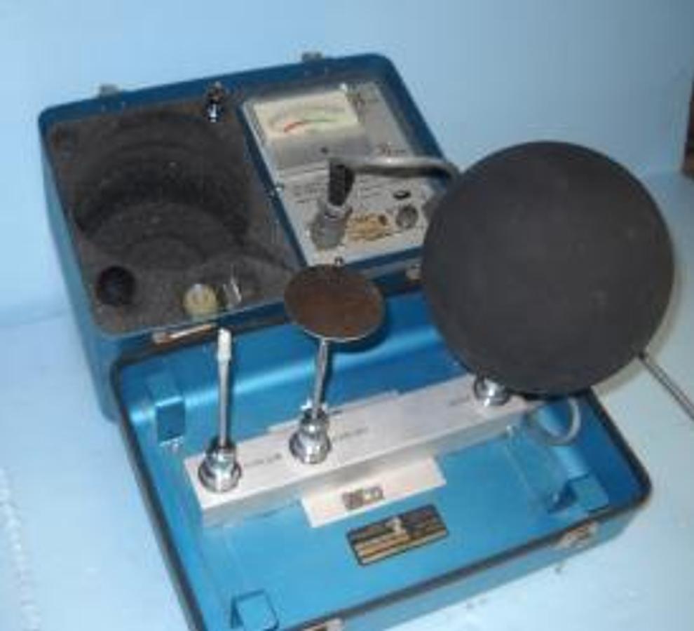 Used QTY. 1. BENDIX W. B. G. T. WET BULB GLOBE TEMPERATURE METER