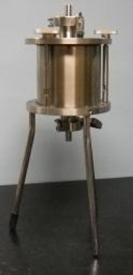 Used QTY. 1. STAINLESS STEEL / TEFLON LINED VACUUM VESSEL