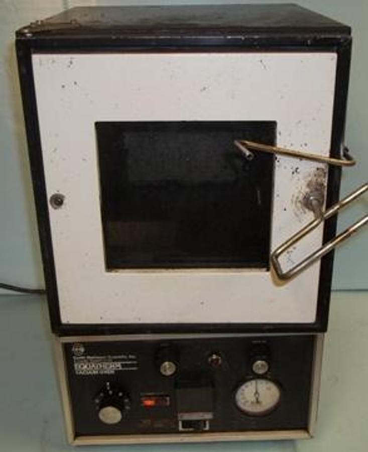 Used EQUATHERM VACUUM OVEN CAT NO. 2135538