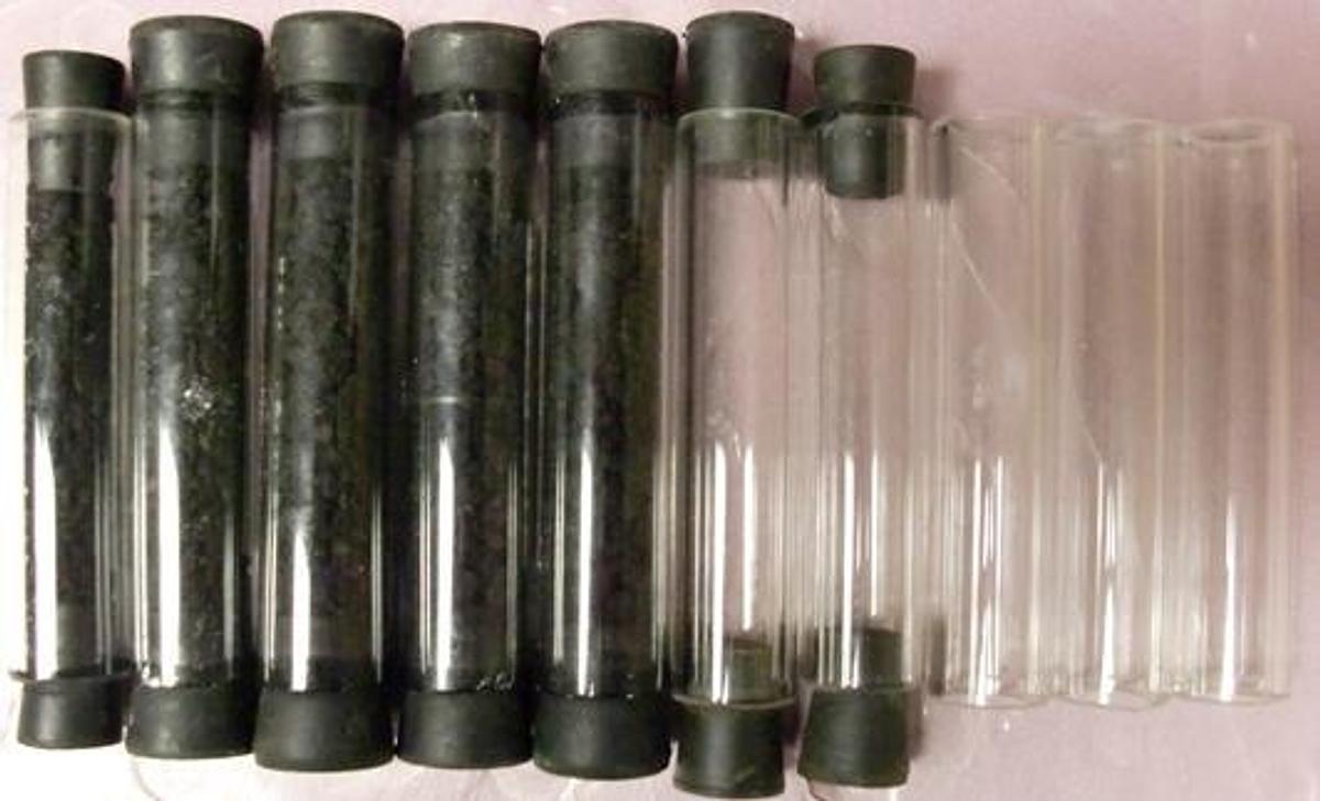 Used 7/8 INCH BY 4 INCH GLASS FILTER TUBES. FOR COLUMBUS INSTRUMENTS.