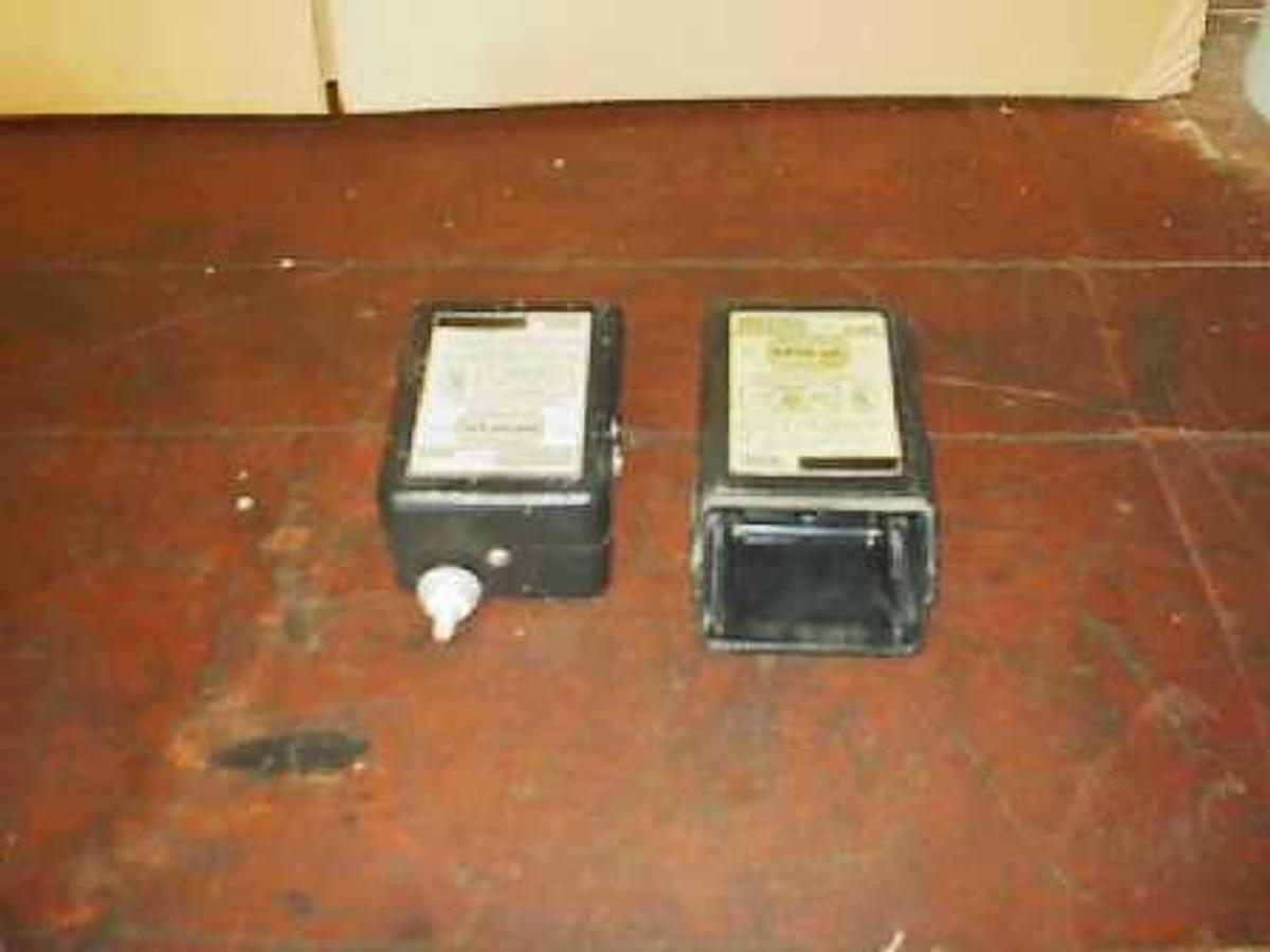 Used INDUSTRIAL SCIENTIFIC SP200 PERMISSIBLE SAMPLING PUMP.