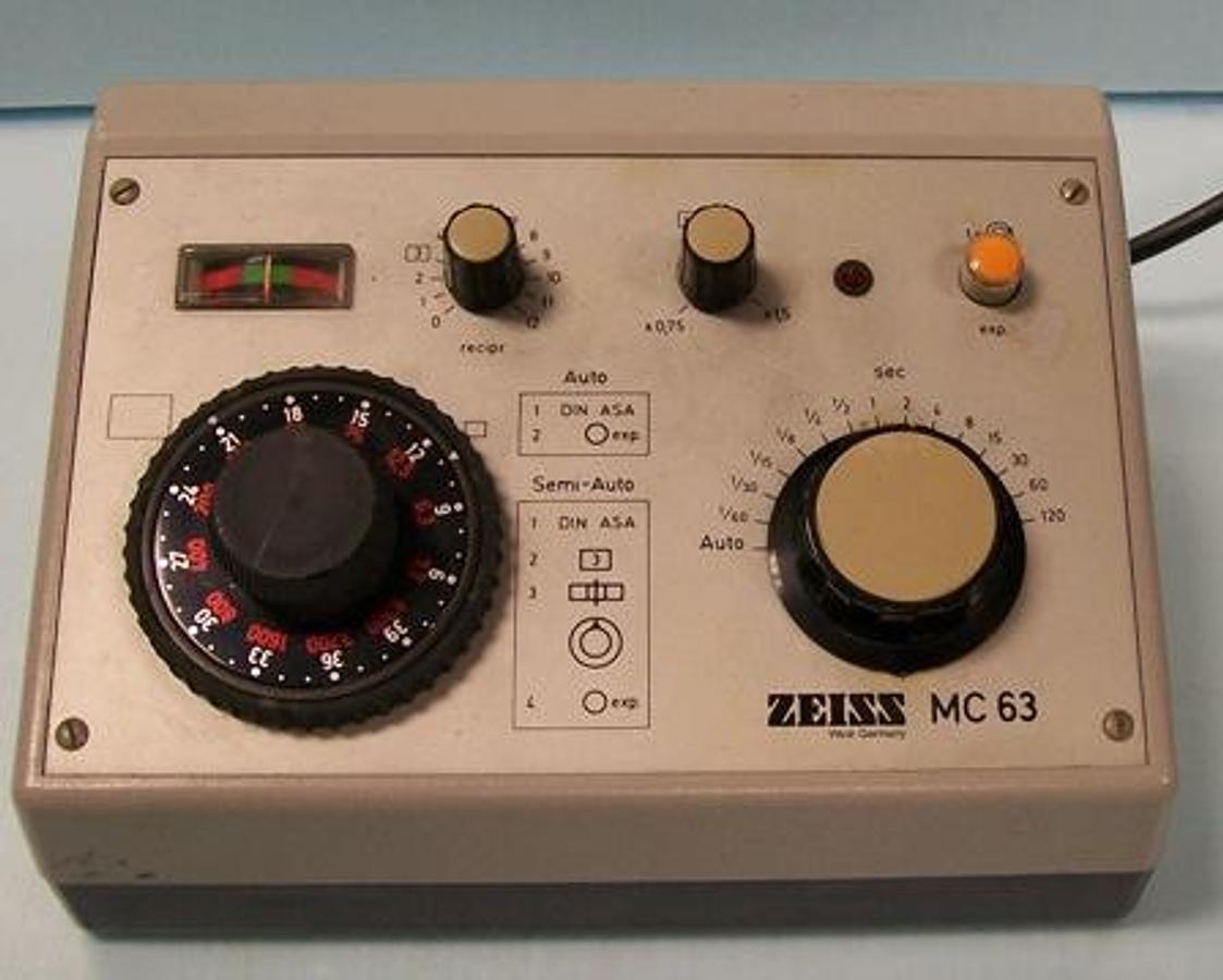 Used QTY. 1. ZEISS MC63 SERIAL #477425-9902 (NOT WORKING) 100V